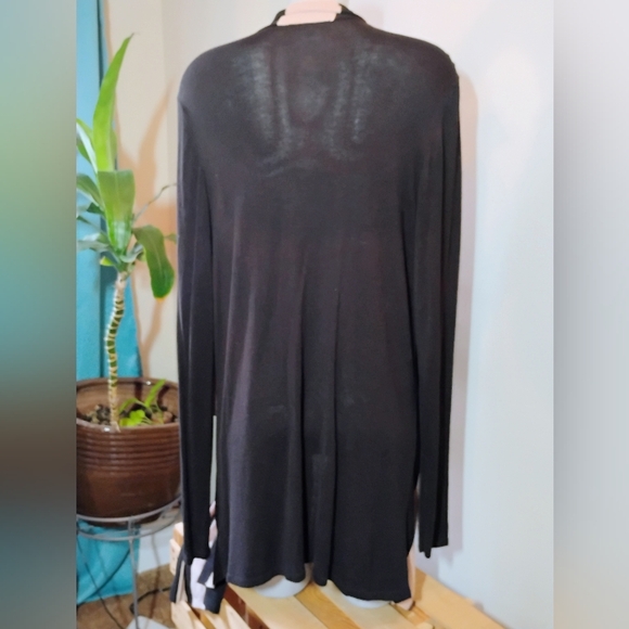 Retro-ology sweater, NEW with tags, XL - Picture 6 of 7